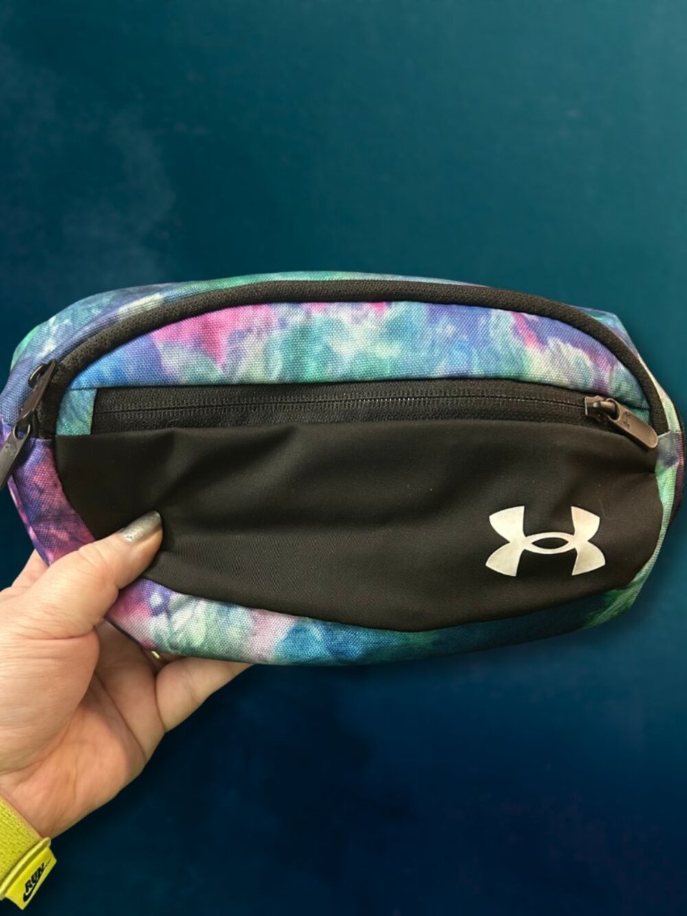 Under Armour Flex Waist Bag Fanny Pack Tie Dye Purple Teal Blue Pink - Picture 3 of 14